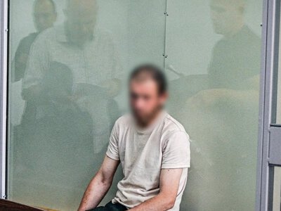 Жителька Запоріжжя прийшла погодувати кота і знайшла у квартирі незнайомця