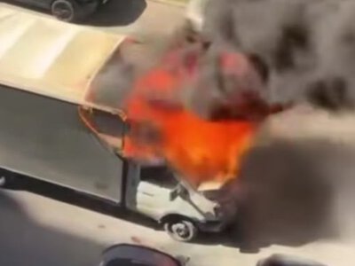  Грузовик загорелся на улице Ракымова в Астане 