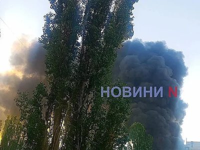 КАБы, «Бандероли» и «шахеды» атаковали Николаев: основной удар пришелся на порт, - мониторы