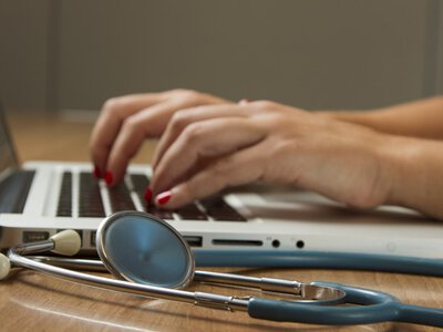 Діабет 2 типу по-різному б’є по жінках і чоловіках: у кого частіше виникають тривога та депресія, а в кого — серцево-судинні й ниркові проблеми