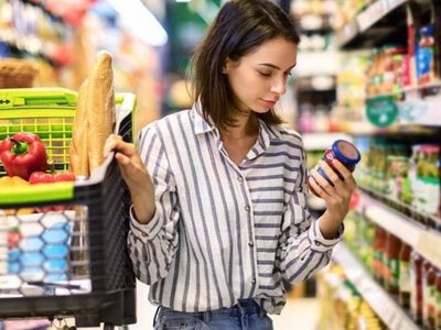 Цены на коммунальные услуги и топливо стремительно растут: как изменилась инфляция в Украине в августе