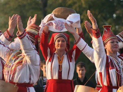 Не нацменьшинство, а коренной народ: в Одесском облсовете просят изменить статус гагаузов