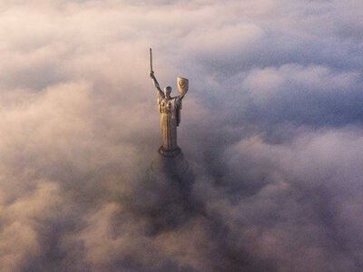 Последствия обстрелов со стороны РФ: в трёх городах Киевской области и в пригороде столицы ухудшилось качество воздуха