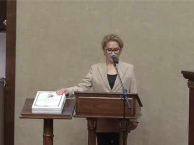 Бизнесмены, экс-чиновники, журналисты и племянница президента. Кто они, новички в Курултае?