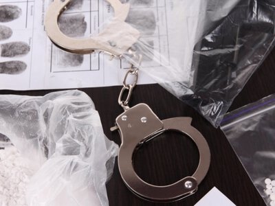Силовики в Узбекистане сообщили о задержании группы подозреваемых в распространении наркотиков
