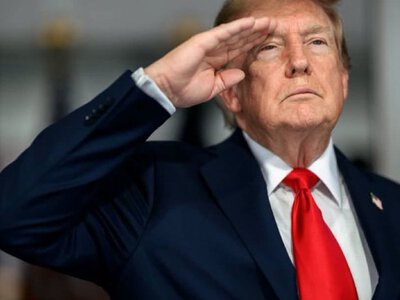 Трамп обещает каждому американцу по $5 тысяч, если республиканцы победят на выборах