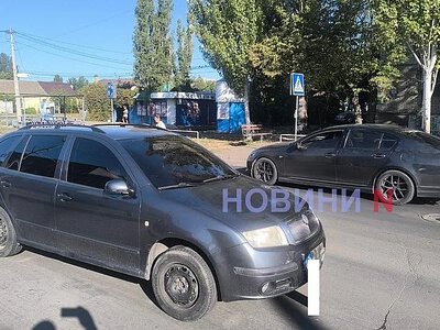 В Николаеве автомобиль сбил двух пешеходов