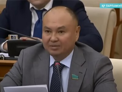 Депутат Курултая предлагает разработать правила приветствий  — на базе «национальных ценностей»