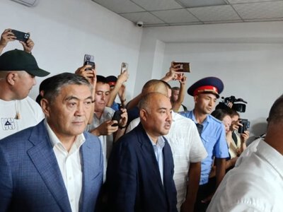 Бишкекский горсуд смягчил наказание Ташиеву и другим фигурантам дела «Письма 75»