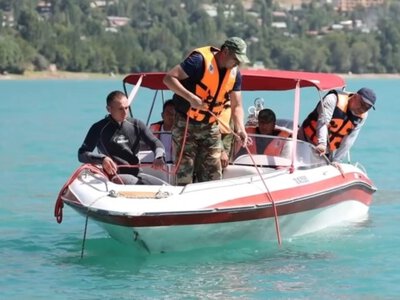 В Чарвакском водохранилище Узбекистана нашли тело второго утонувшего, поиски третьего продолжаются