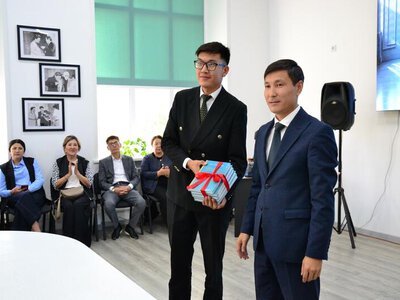 В Кокшетау презентовали книгу Главы государства «Әділетті қоғамға – шыншыл сөз»