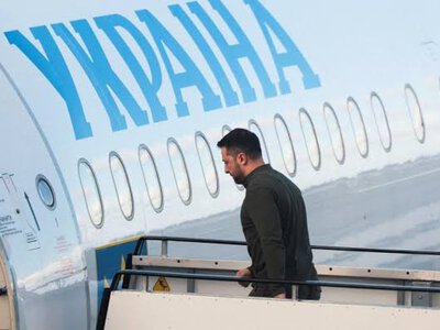  Самолет Зеленского едва не столкнулся с дроном 