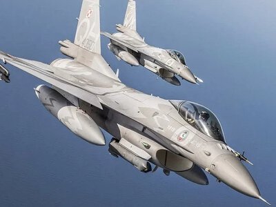 Польша подняла авиацию из-за массированной атаки России на Украину