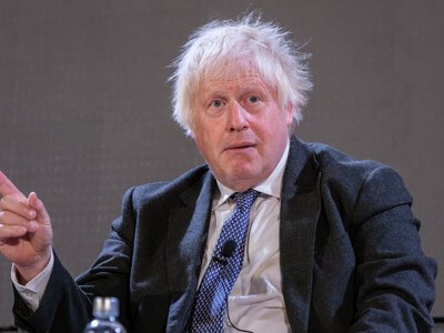Джонсон отреагировал на удар РФ по поезду недалеко от Польши