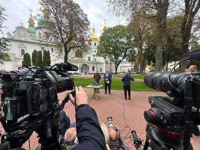 Польша не будет блокировать открытие переговорных кластеров о вступлении Украины в ЕС — Сикорский