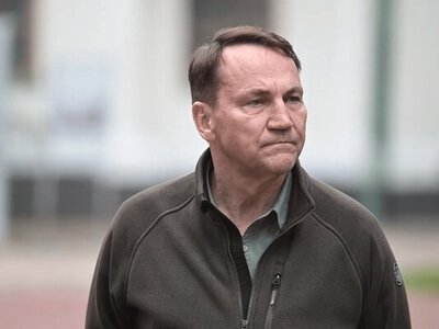 Сикорский призвал использовать российские активы для обороны Украины