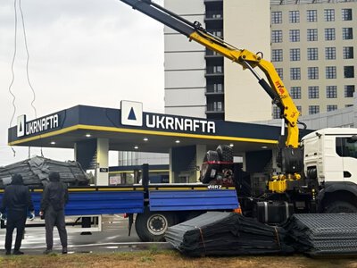 Более 300 поврежденных АЗС за полгода: как украинские предприятия усиливают защиту заправок в Киеве