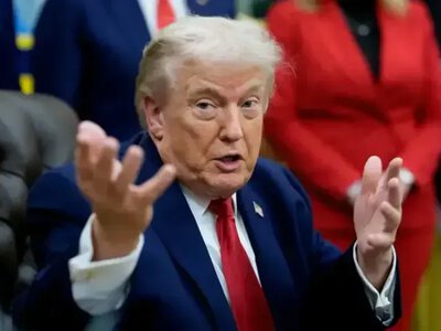 Трамп вновь призвал Зеленского прекратить удары по НПЗ в России
