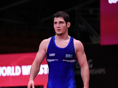  Казахстанец вырвал победу у чемпиона мира по вольной борьбе: сборная взяла восемь медалей в Ереване 