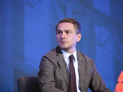 Сейчас нахожусь в заграничной командировке: Кравченко подтвердил выезд из Украины