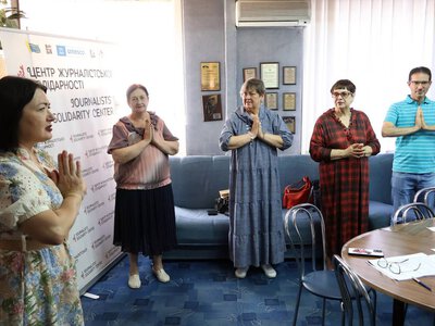 Заземлюйся та дій – помічні вправи на тренінгу в ЦЖС