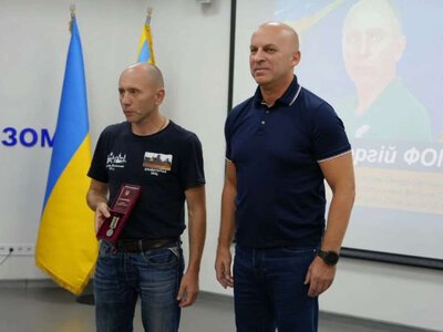 Учителя краматорской школы Сергея Фомина наградили медалью «За труд и доблесть»