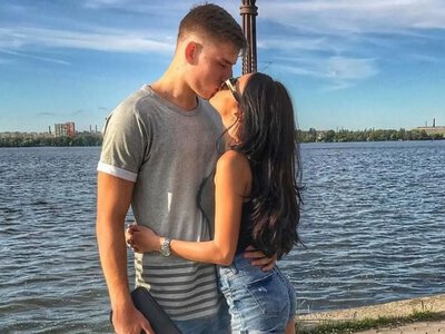 Жена Лунина покорила фанатов романтичными архивными фото с Андреем из Днепра