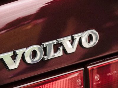 До 200 километров на заряде: Volvo выводит на рынок мощные гибриды нового поколения