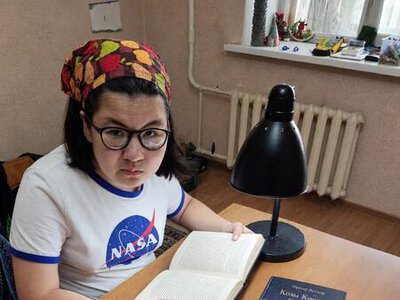 11-летняя особенная школьница из Астаны прочитала 280 книг
