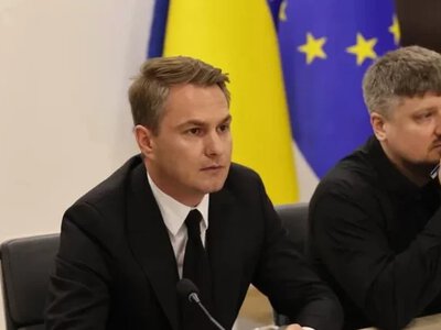 Президент подписал указ об увольнении генерального прокурора Кравченко