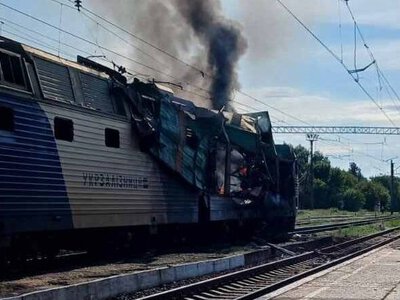 Оккупанты нанесли удар с помощью дрона по поезду Киев – Николаев: пассажиры и железнодорожники не пострадали