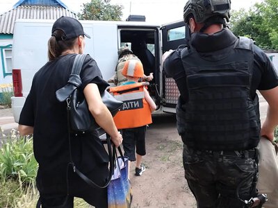 В Донецкой области расширили зону принудительной эвакуации детей