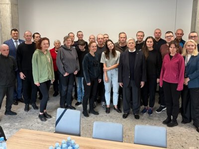 Беларусь освободила 25 заключенных, США снимут санкции с двух белорусских компаний – посланник Трампа