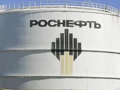 Сызранский и Саратовский НПЗ в России остановили работу после атак дронов