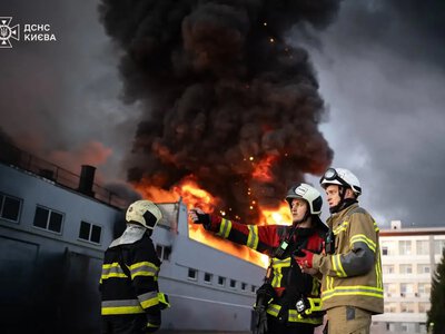россия уничтожила склад с реквизитом студии Квартал 95