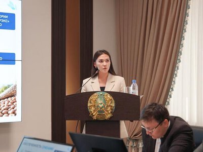 Айдарбек Сапаров поручил обеспечить организованное завершение уборочной кампании и подготовку к сезону 2027 года
