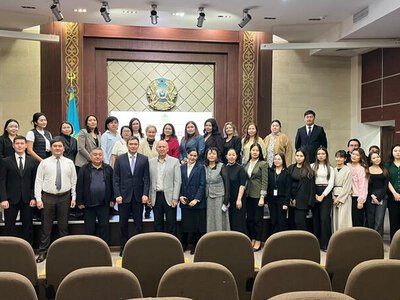 Ұлтқа қызмет – ұлы мұрат