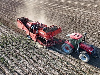 С полей Алматинской области собрано более 1,5 миллиона тонн продукции