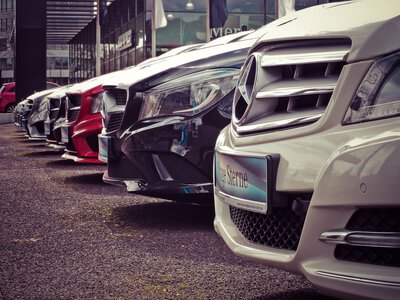 Вживаний автомобіль може бути вигіднішим за новий через одну головну причину: перший власник уже заплатив за амортизацію