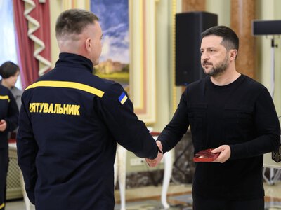 Зеленский и Буданов поздравили сотрудников ГСЧС с Днём спасателя