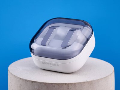 Samsung готовит Galaxy Buds On — первые наушники компании с креплением за ухом