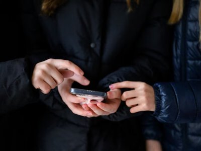  Детям младше 13 лет хотят закрыть доступ к соцсетям в ЕС 