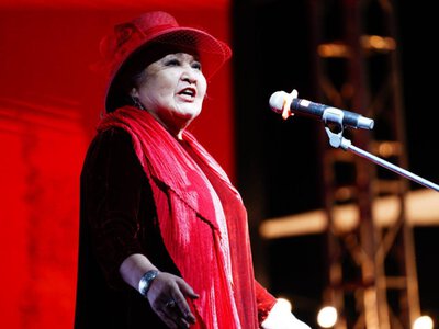  80-летие театра: артисты показали спектакль на Кок-Тобе 