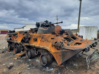 В сутки враг потерял на фронте пять танков и огромное количество солдат