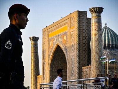 Экс-сотрудникам спецслужбы в Узбекистане дали длительные сроки по делу о коррупции при отправке мигрантов в Сеул