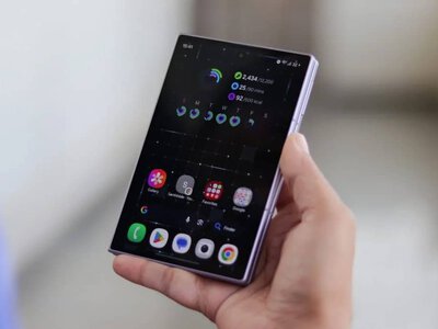 Samsung Galaxy Z Fold 8 неожиданно нарастил продажи после презентации iPhone Duo