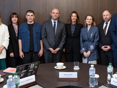 В Украине хотят перевести трудоустройство в Дії