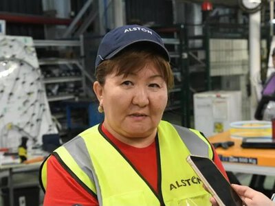 «Важно правильное подключение каждого провода»: столичный специалист рассказала о своей работе в процессе создания электровозов