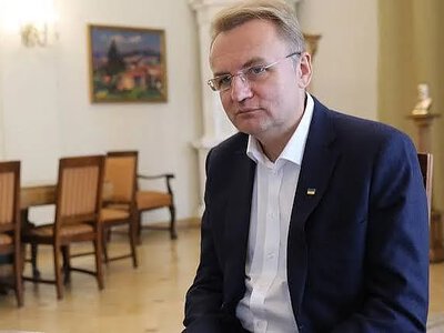 В служебном автомобиле мэра Львова нашли прослушивающее устройство