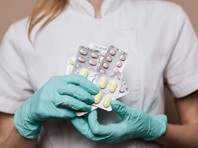 С Днем фармацевтического работника Украины 2026 – тематические открытки и поздравления своими словами